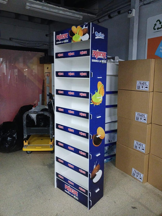 Exhibidores en Coroplast